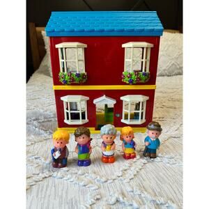 Vintage Happyland House and Family Figures Working Interactive Buttons Works